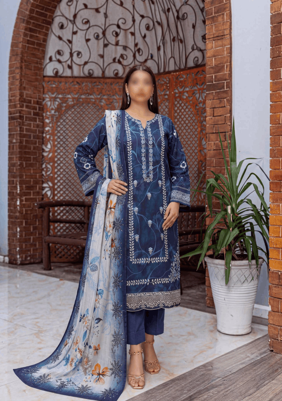 FANTAK RANG RASIA Vol 165 Digital Print Slub Lawn Embroidered Unstitched 3PC Suit