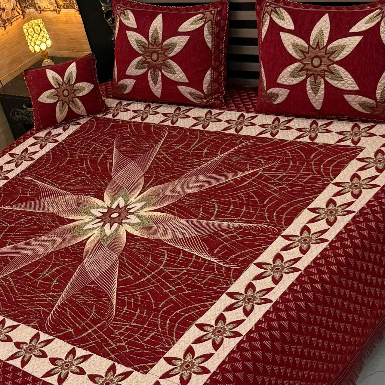 Velvet Jacquard Bedsheet Set (4PC) – King Size