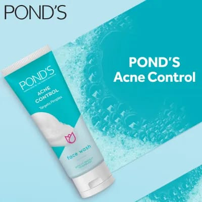 Pond's Clear Solutions Facial Scrub 100 GM