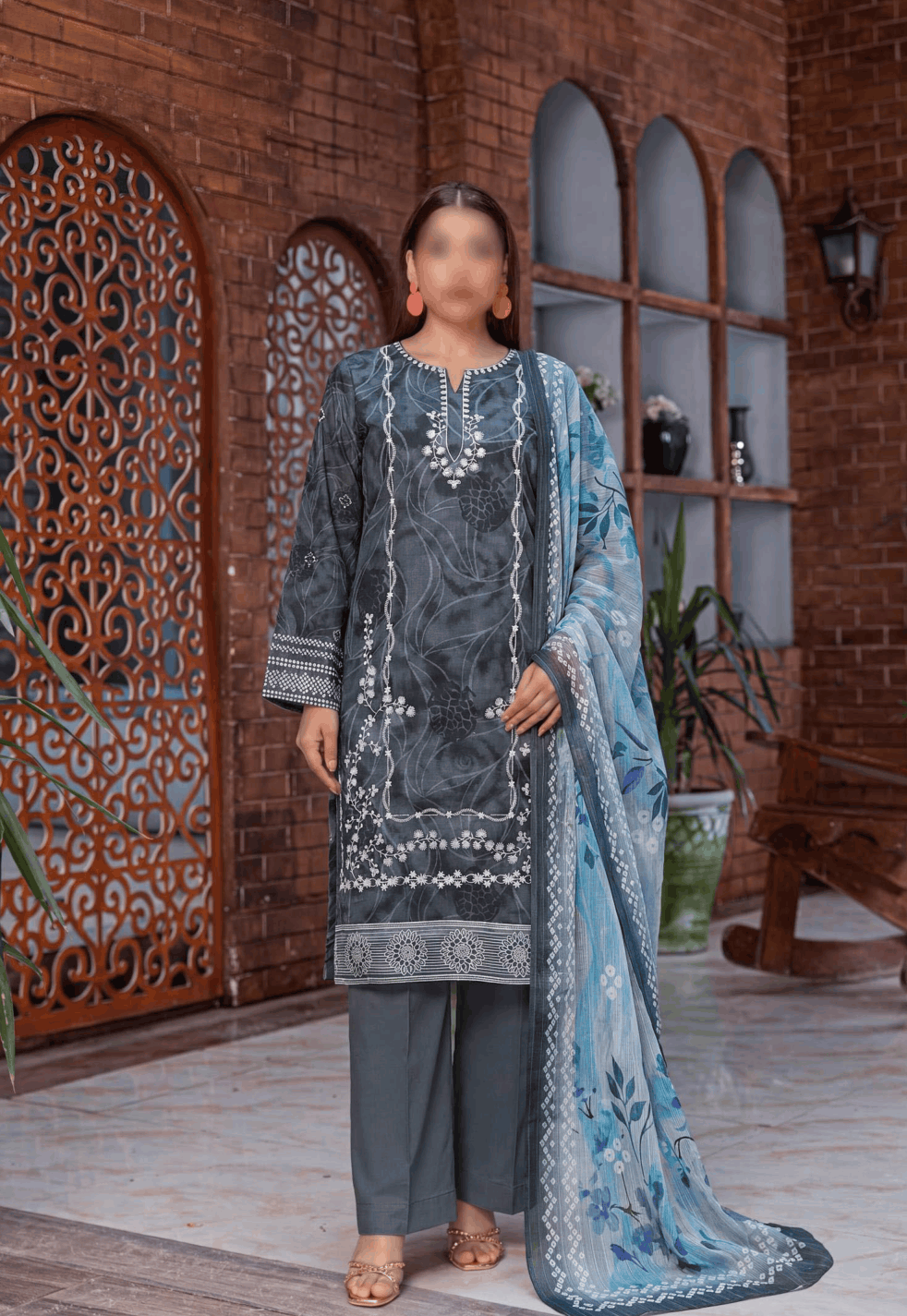 FANTAK RANG RASIA Vol 165 Digital Print Slub Lawn Embroidered 3PC Suit With Fancy Voile Print Dupatta
