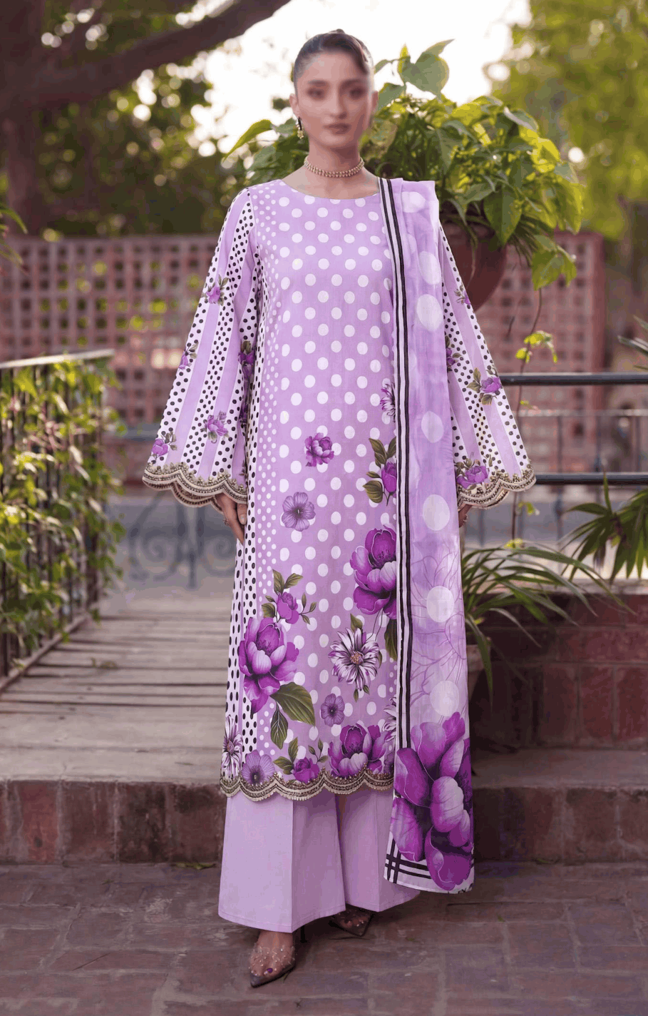 FANTAK Polka Pearl Vol 220 Digital Print Premium Lawn Unstitched 3Pcs Suit