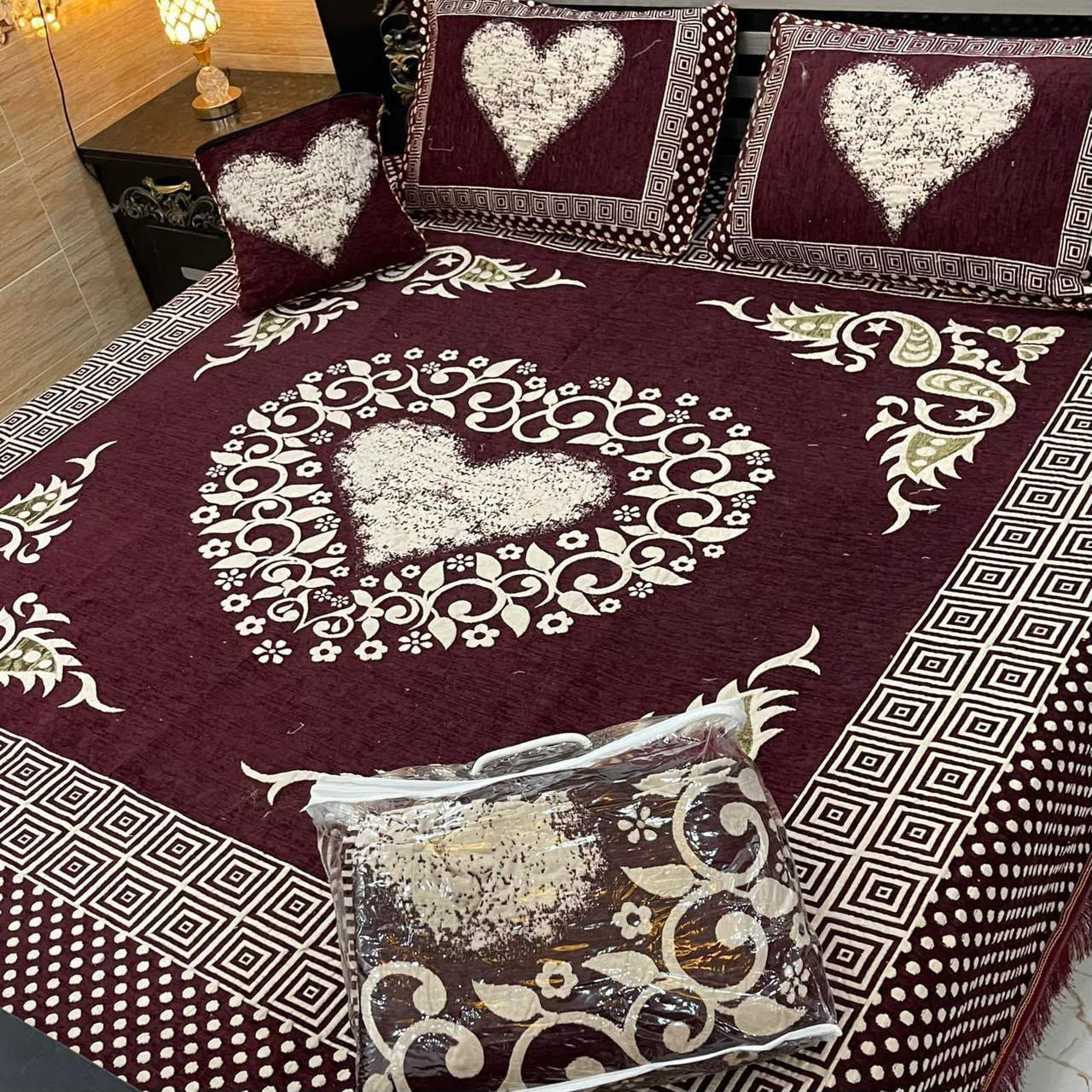 Velvet Jacquard Bedsheet Set (4PC) – King Size