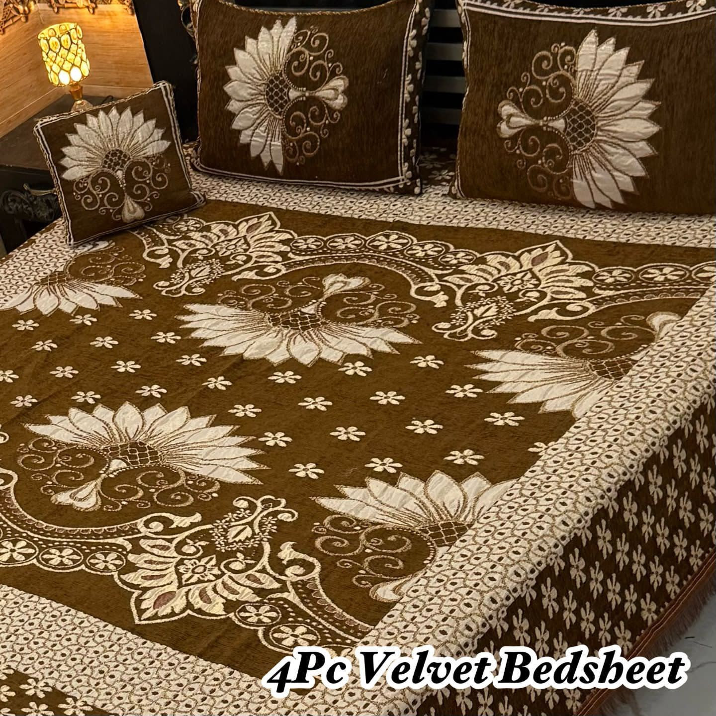Velvet Jacquard Bedsheet Set (4PC) – King Size